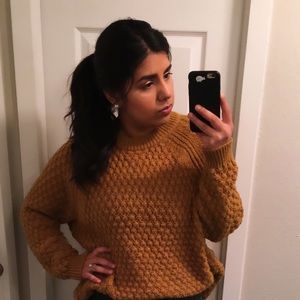 Meet your Posher, Anai